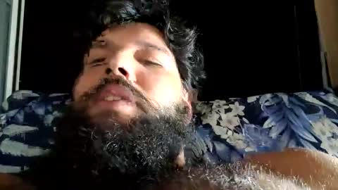 Snapshot of luksmen1 chatting on November 12, 1:17 am lucifer online show from November 12, 1:17 am