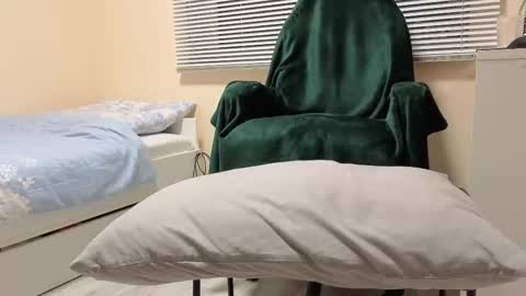 Snapshot of lukx66 chatting on February 16, 8:05 pm Luke online show from February 16, 8:05 pm