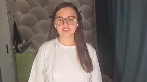 Snapshot of lulatrapanese chatting on March 31, 5:13 pm Lana online show from March 31, 5:13 pm