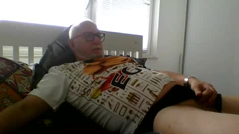 Snapshot of luley58 chatting on June 29, 10:15 am luley58 online show from June 29, 10:15 am