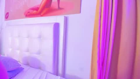 BRENDA TATIANA online show from November 24, 7:46 pm