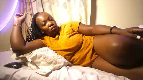 lulu_sparks1 online show from December 16, 5:12 am