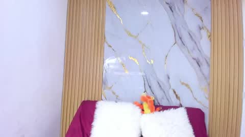 Snapshot of luluu_08 chatting on June 9, 1:01 pm LULU online show from June 9, 1:01 pm