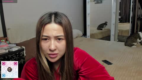 luluu_l online show from January 17, 11:07 pm