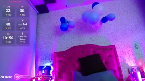 Luly online show from October 8, 3:04 am