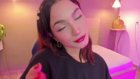 L U M A online show from September 24, 2:59 am