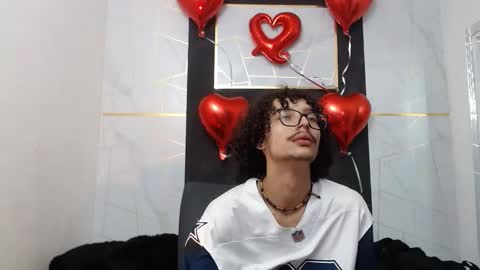 Snapshot of lumberjack_20 chatting on February 15, 9:11 pm Vanity ErosX online show from February 15, 9:11 pm