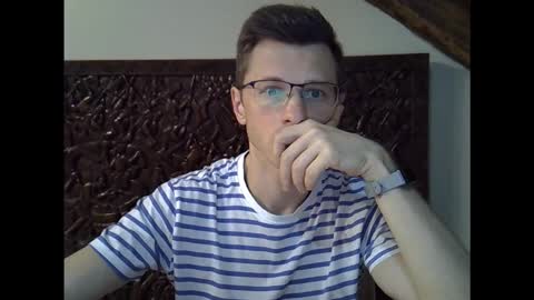 Snapshot of lumberjack__666 chatting on December 19, 7:10 pm Andrew independent model 2000-0000 CET daily online show from December 19, 7:10 pm