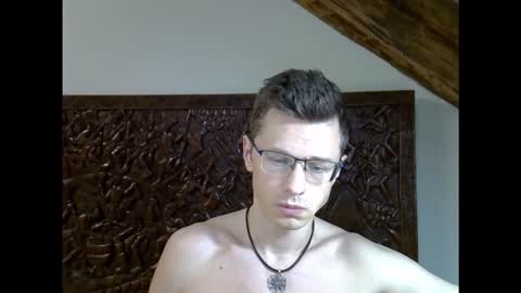 Snapshot of lumberjack__666 chatting on February 12, 9:21 pm Andrew independent model 2000-0000 CET daily online show from February 12, 9:21 pm