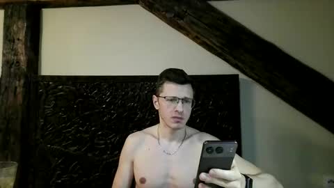 Andrew independent model 2000-0000 CET daily online show from April 2, 6:27 pm