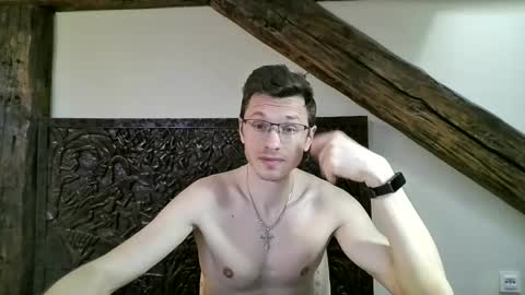 Andrew independent model 2000-0000 CET daily online show from May 3, 3:07 pm
