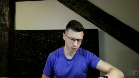 Andrew independent model 2000-0000 CET daily online show from May 6, 9:09 pm