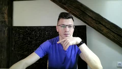 Andrew independent model 2000-0000 CET daily online show from May 7, 10:42 am