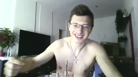 Andrew independent model 2000-0000 CET daily online show from June 25, 3:16 pm