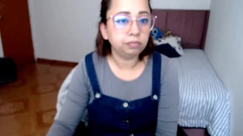 Snapshot of lumi_84 chatting on February 16, 9:48 pm LUMI online show from February 16, 9:48 pm