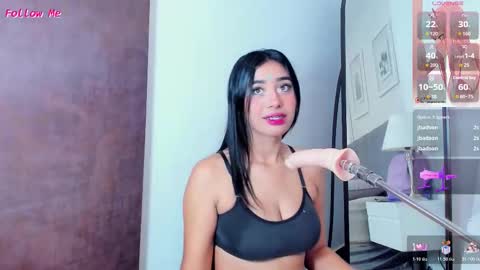 Lucy online show from December 18, 11:38 am