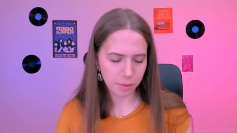 Sweet Lumi online show from May 15, 7:37 am