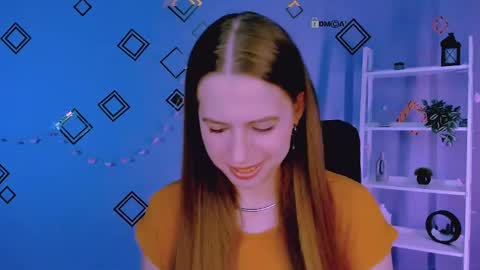 Sweet Lumi online show from May 16, 7:27 am