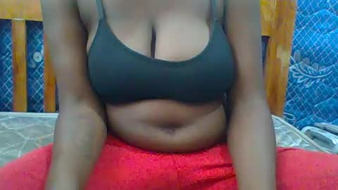 luminous_lust254 online show from July 11, 8:39 am