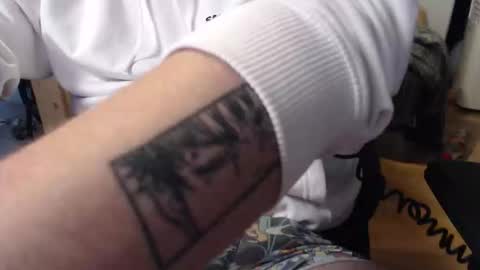 Snapshot of lumpie2508 chatting on October 20, 10:10 pm lumpie2508 online show from October 20, 10:10 pm