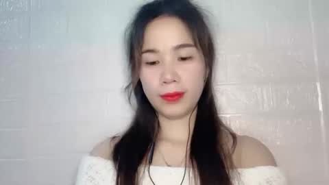 Snapshot of luna4739 chatting on April 1, 8:50 pm Luna online show from April 1, 8:50 pm