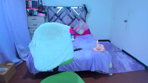 luna_analya online show from October 22, 12:44 am