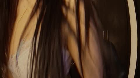 luna and banji online show from December 14, 3:56 am