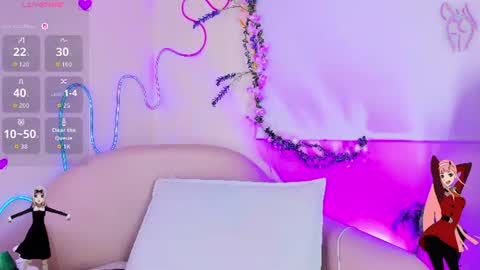 Snapshot of luna_bella_23 chatting on July 17, 4:30 am luna_bella_23 online show from July 17, 4:30 am