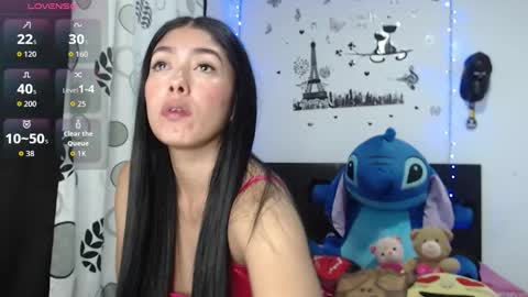 Snapshot of luna_charlotte95 chatting on January 8, 2:47 am Luna charlotte95 online show from January 8, 2:47 am