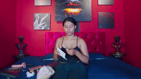 Snapshot of luna_dante_foxx chatting on March 25, 12:44 pm Luna Dante online show from March 25, 12:44 pm