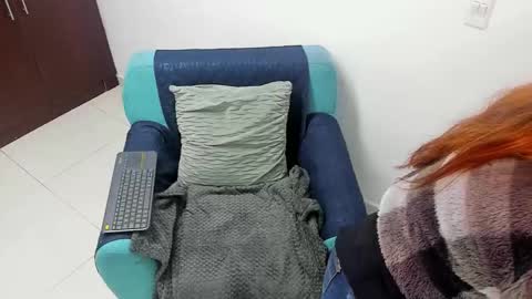 Snapshot of luna_dumont chatting on January 31, 11:24 am luna online show from January 31, 11:24 am