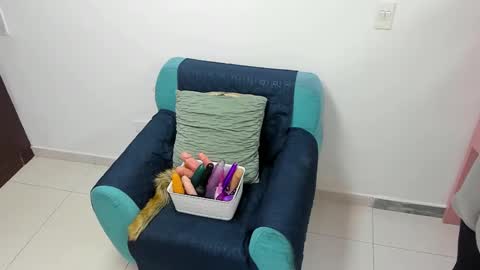 Snapshot of luna_dumont chatting on February 1, 11:21 am luna online show from February 1, 11:21 am