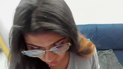 Snapshot of luna_dumont chatting on February 3, 3:06 pm luna online show from February 3, 3:06 pm