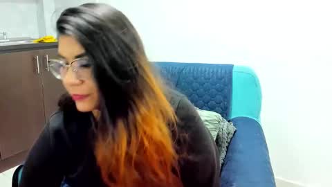 Snapshot of luna_dumont chatting on February 22, 11:24 am luna online show from February 22, 11:24 am