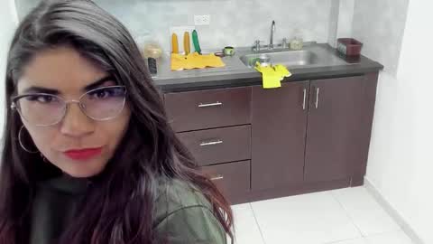 Snapshot of luna_dumont chatting on September 9, 12:48 pm luna online show from September 9, 12:48 pm