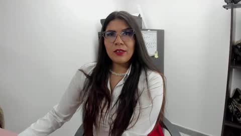 Snapshot of luna_dumont chatting on September 22, 11:12 am luna online show from September 22, 11:12 am