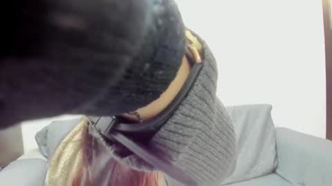 Snapshot of luna_dumont chatting on October 30, 11:11 am luna online show from October 30, 11:11 am