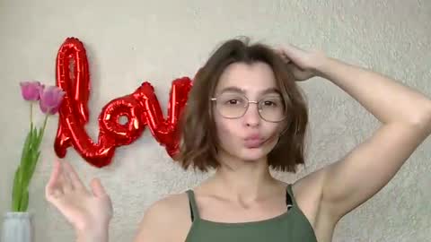Luna online show from March 11, 12:39 pm