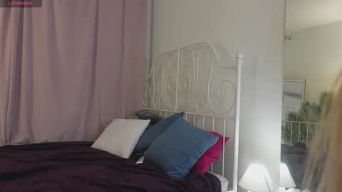 Snapshot of luna_helga chatting on March 14, 11:37 am Luna online show from March 14, 11:37 am