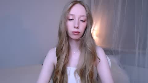 Snapshot of luna_insanity chatting on April 26, 8:28 pm Luna online show from April 26, 8:28 pm