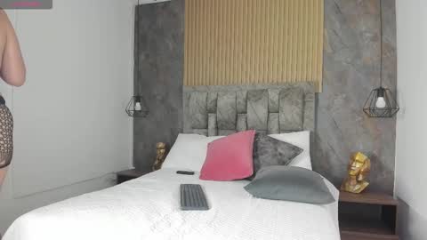 luna  killari online show from October 20, 11:43 am