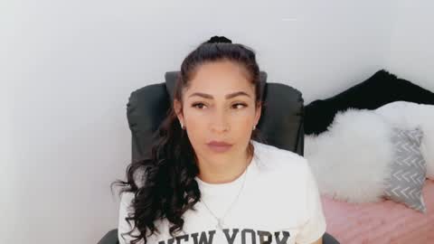 Snapshot of luna_lgomez chatting on March 31, 4:18 pm luna online show from March 31, 4:18 pm