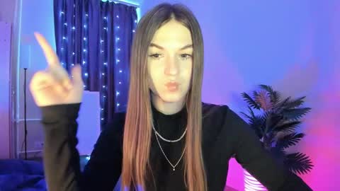 Luna online show from February 1, 12:04 pm