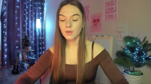 luna_lust_211 online show from March 7, 4:09 am