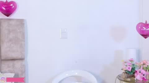   online show from December 19, 9:44 pm