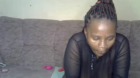 luna_peachy online show from June 13, 6:28 pm