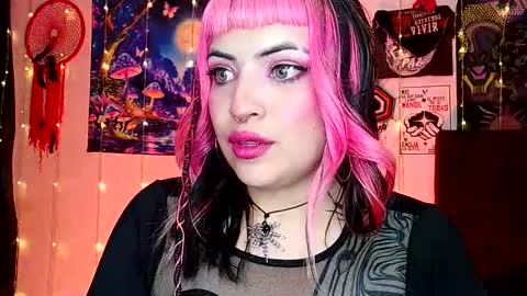 MISS LUNA  online show from March 7, 11:29 am