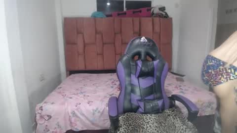 Luna online show from December 6, 1:29 am