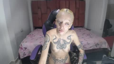 Luna online show from December 6, 5:55 pm