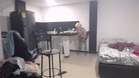 Luna online show from March 6, 10:15 pm